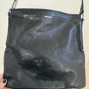Authentic Gucci Black Leather Crossbody Bag with Glossy Finish Serial # 113013